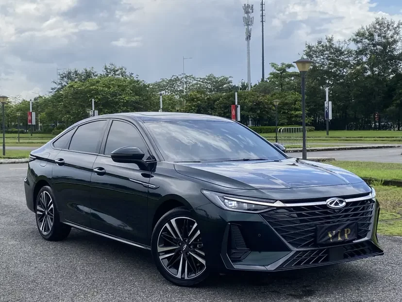 Chery Arrizo 8