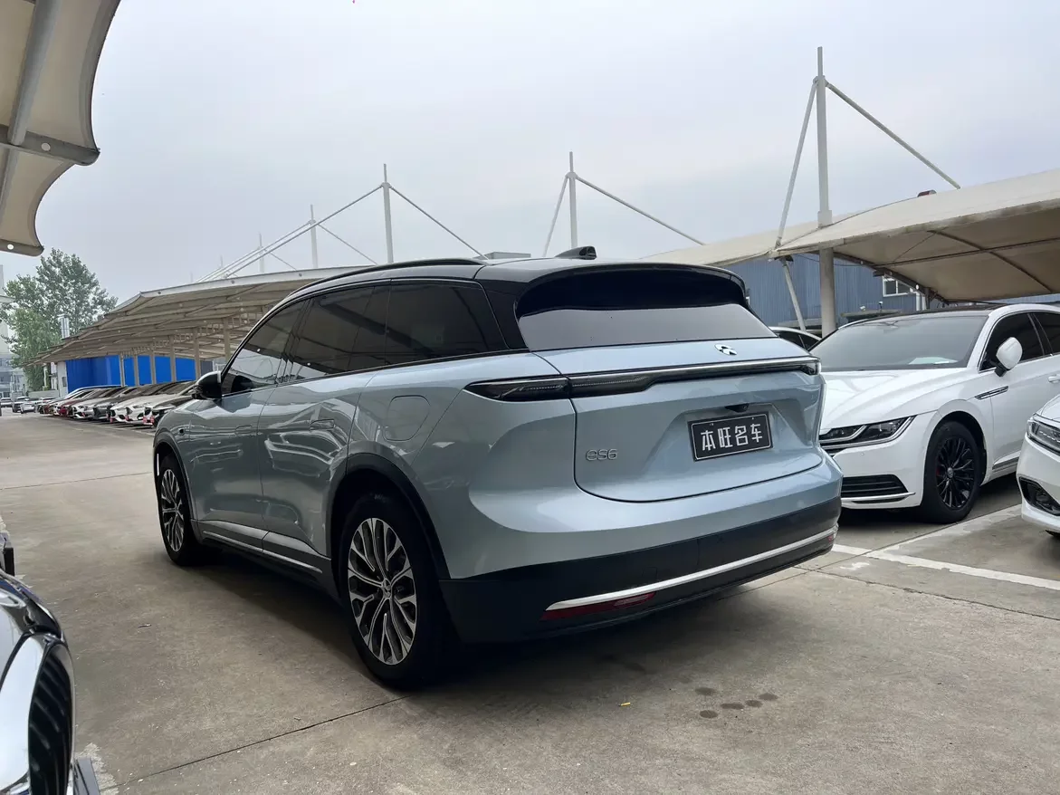 NIO ES6