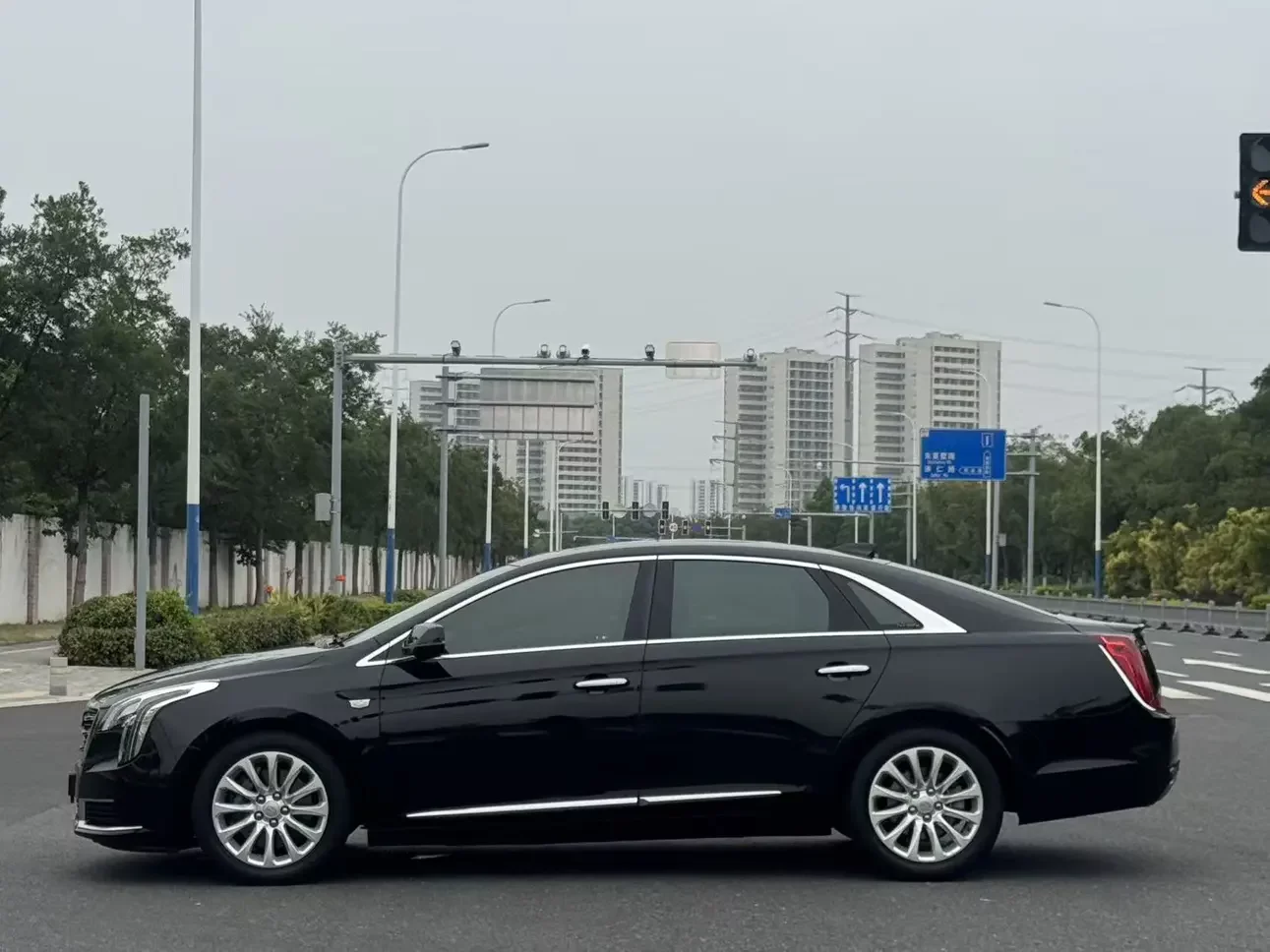 Cadillac XTS