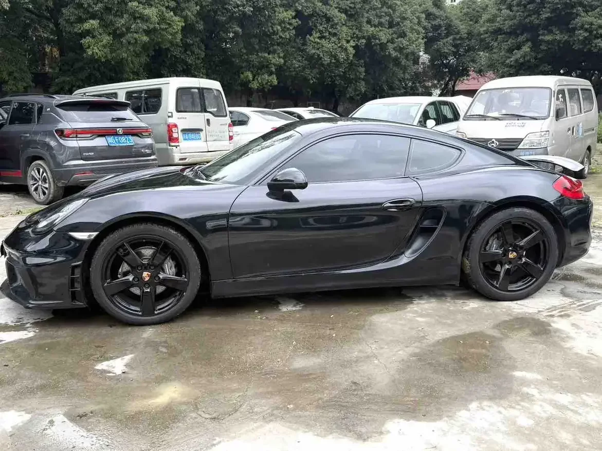 Porsche Cayman