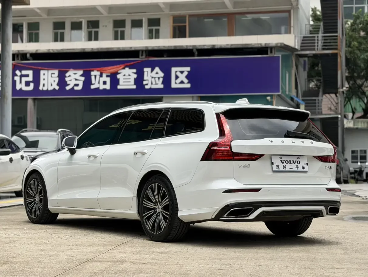 Volvo V60
