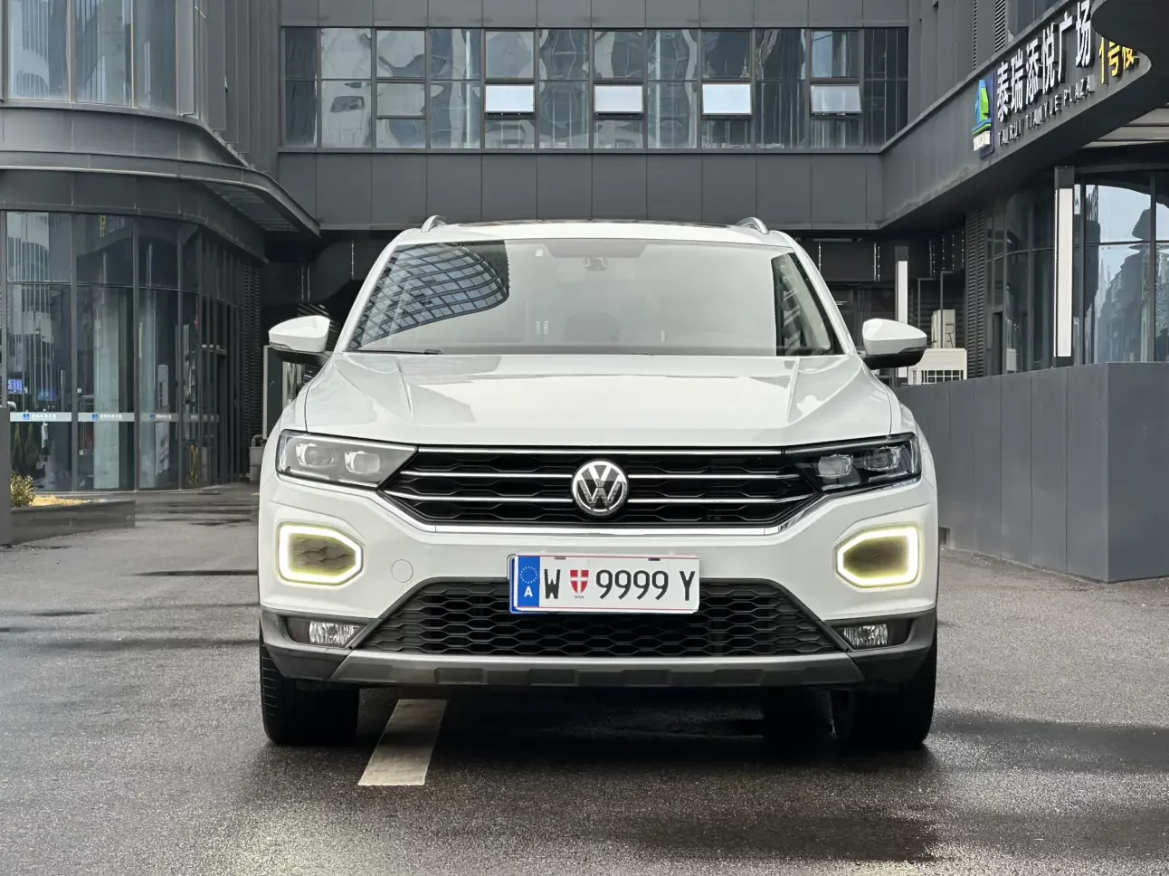 Volkswagen T-Roc