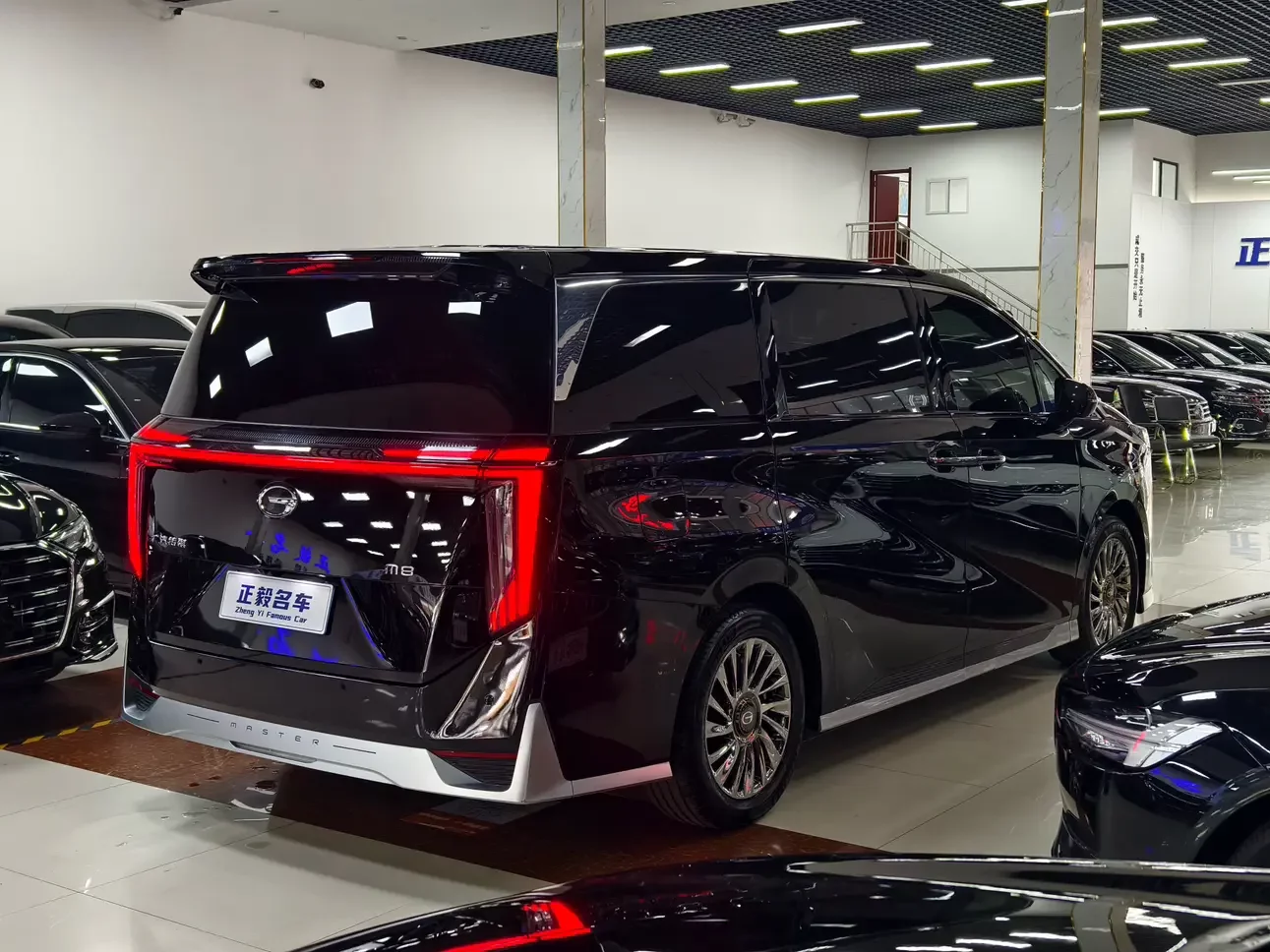GAC Trumpchi M8