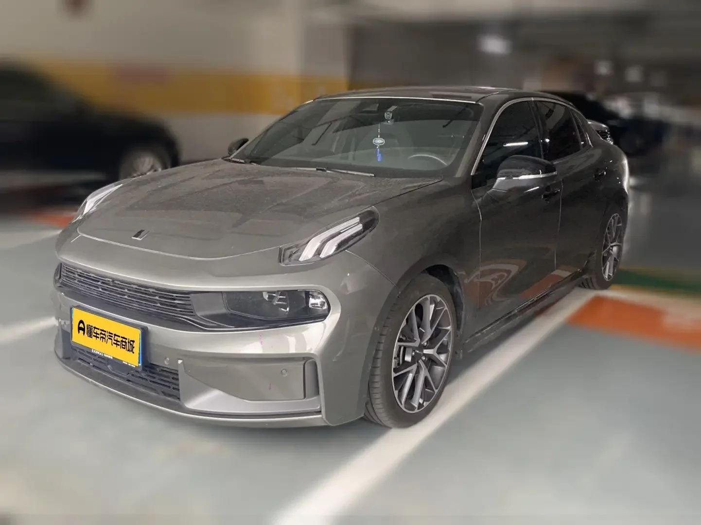 Lynk & Co 03