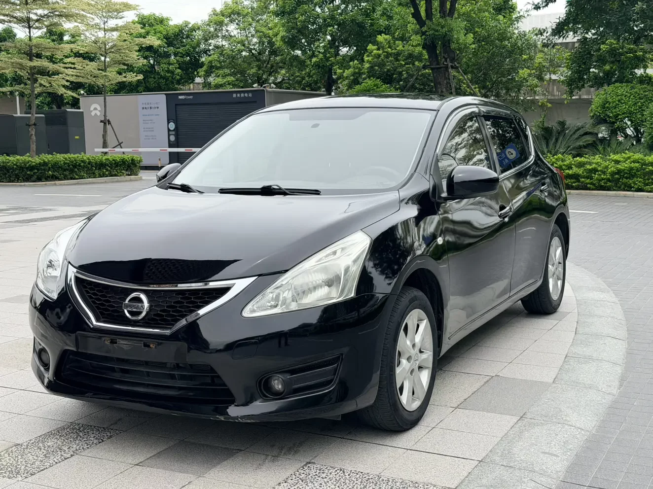 Nissan Tiida