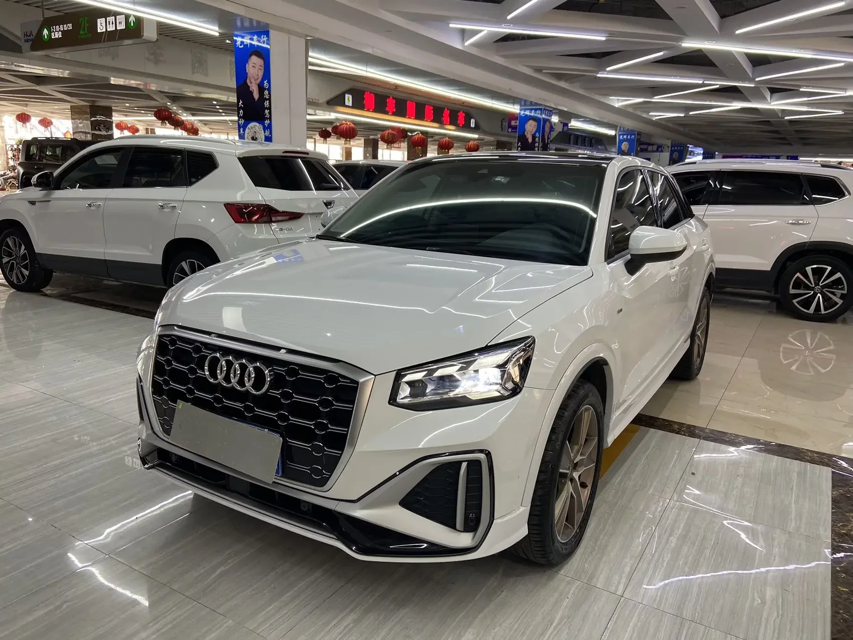 Audi Q2L
