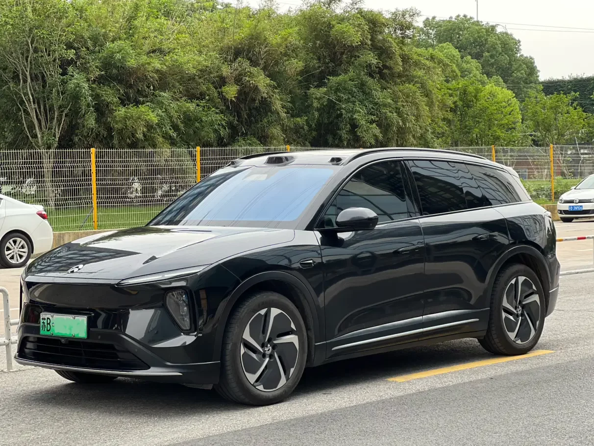 NIO ES6