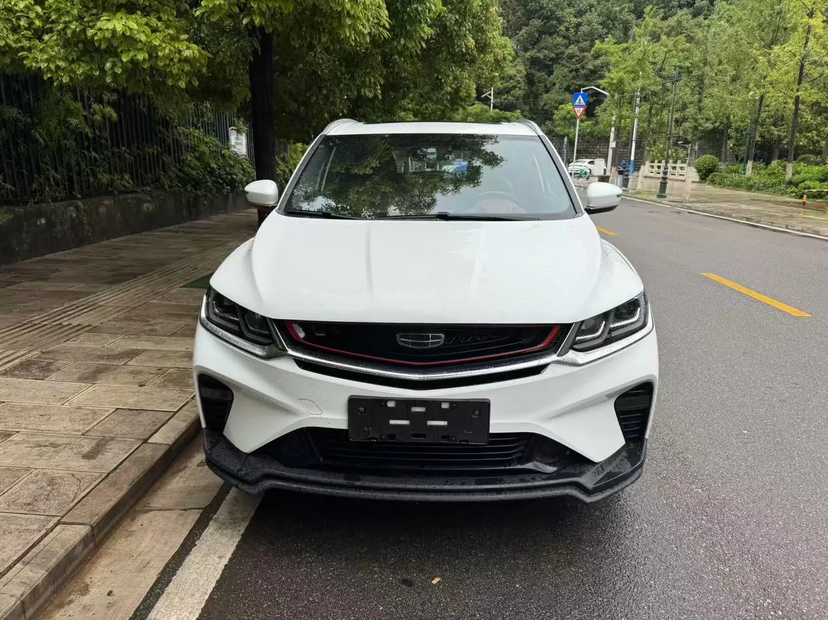 Geely Coolray SX11