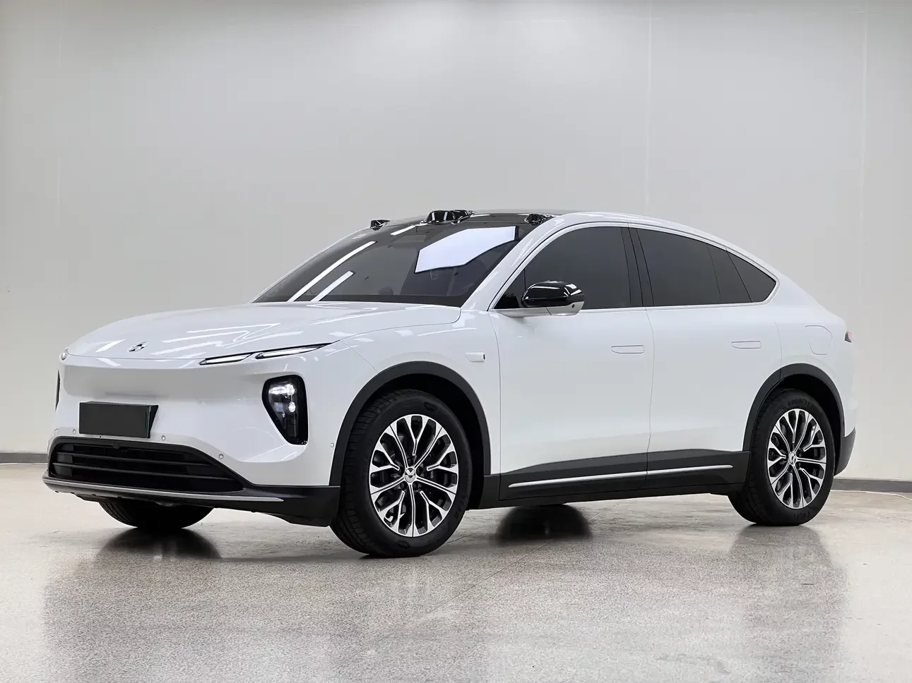 NIO EC6