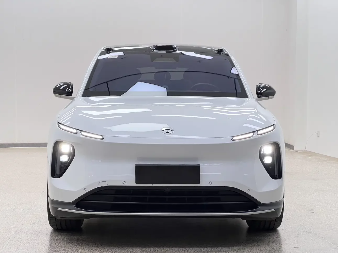 NIO EC6