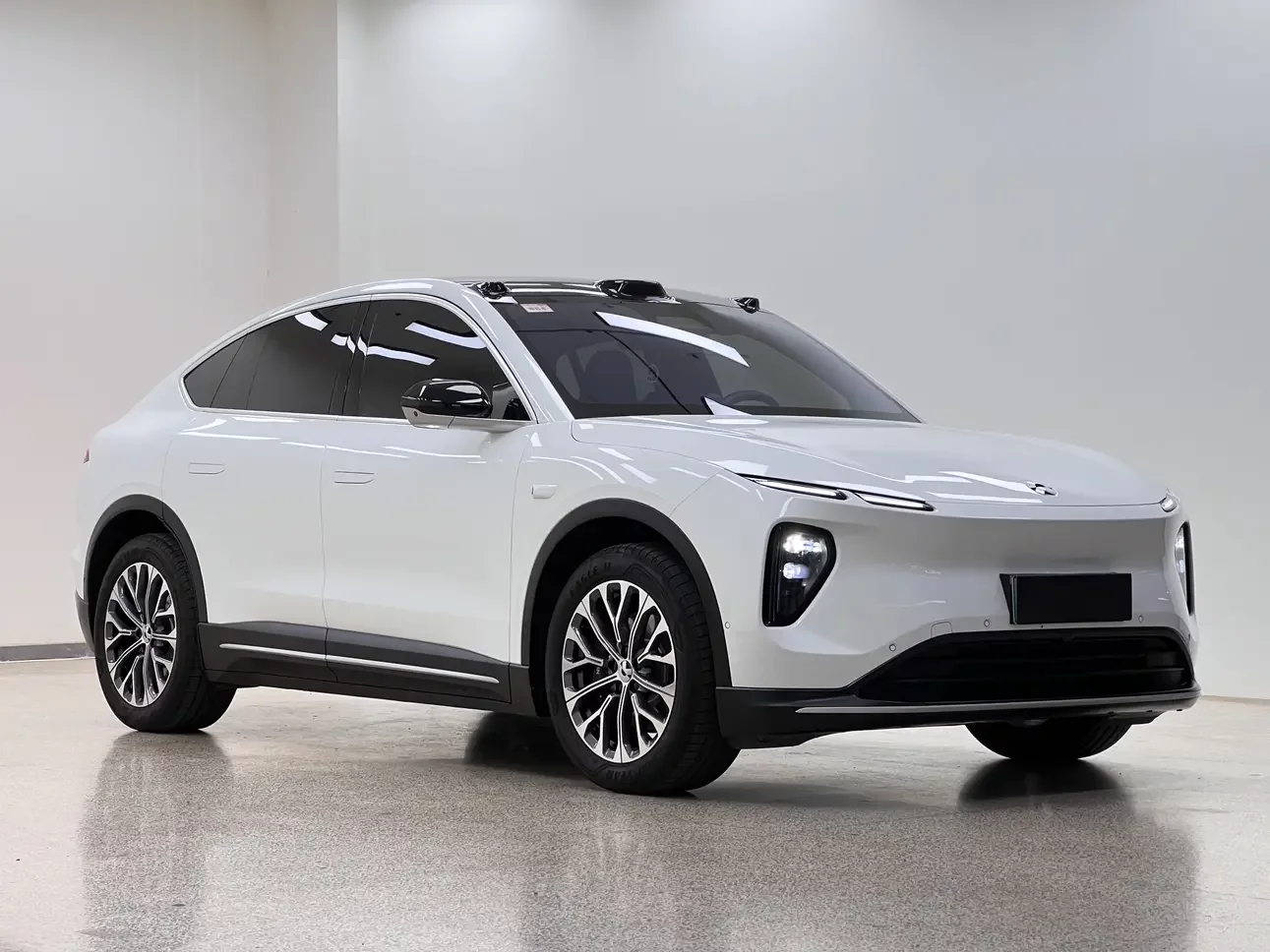 NIO EC6