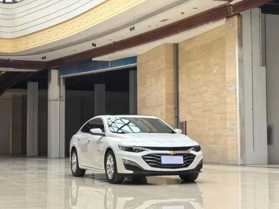 Chevrolet Malibu XL