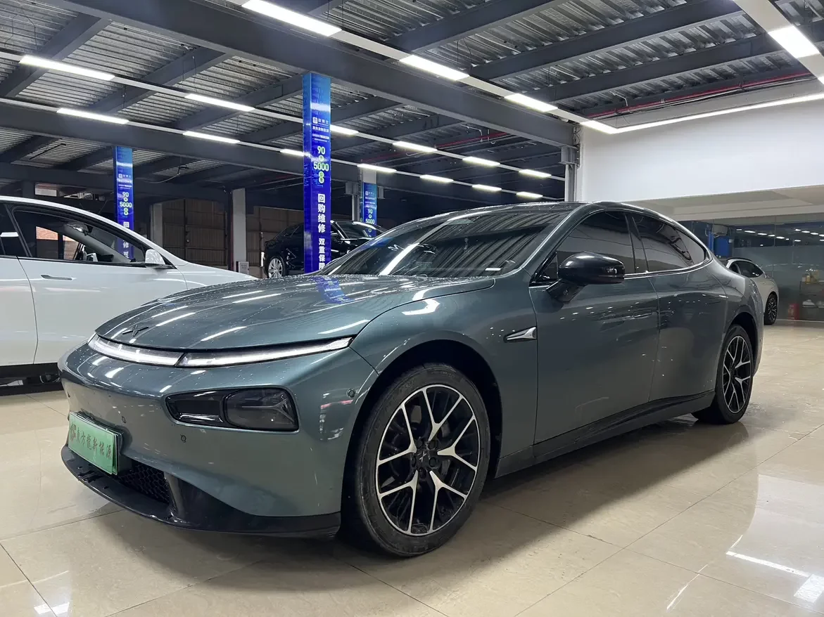 Xpeng P7