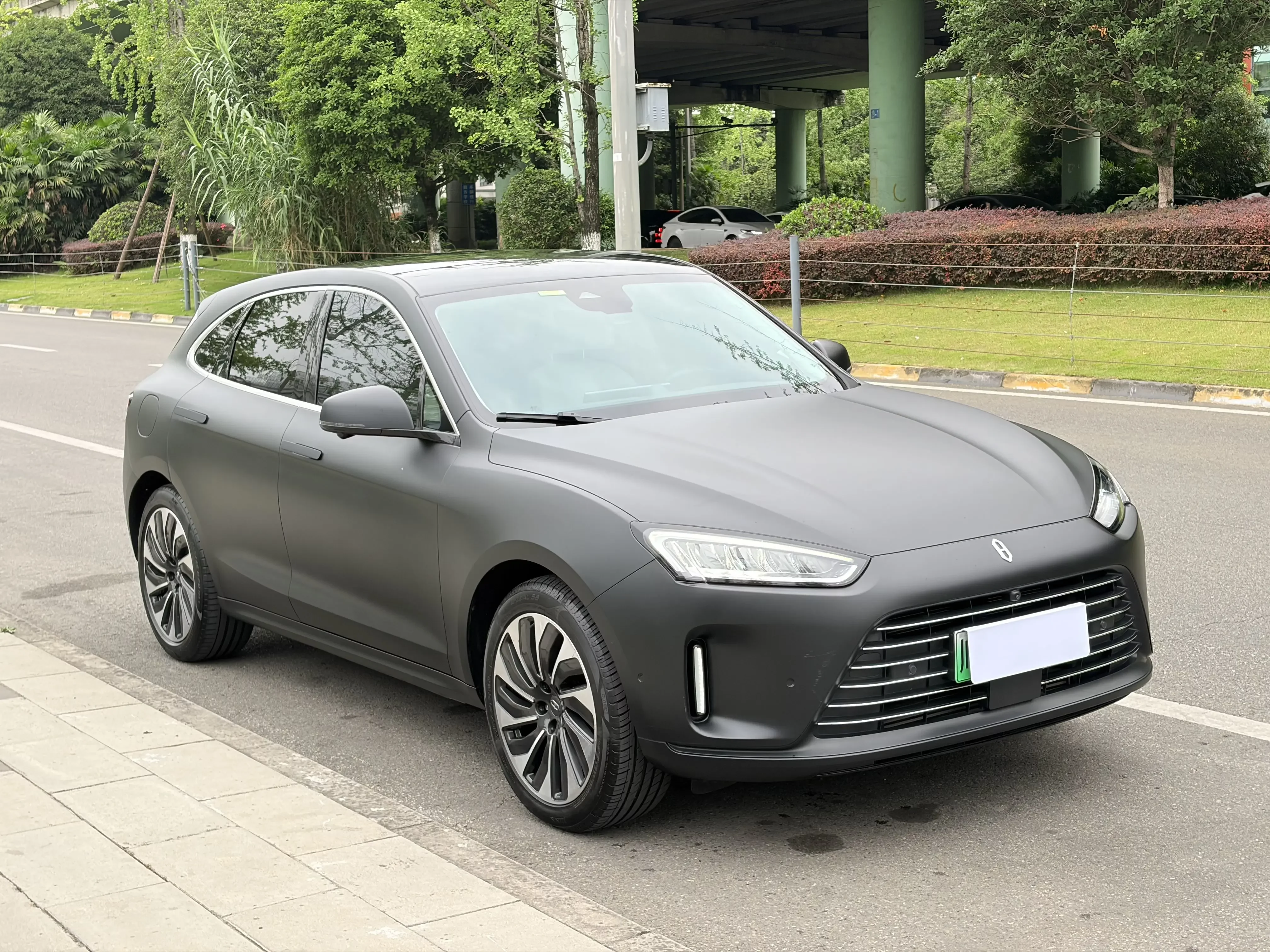 AITO M5