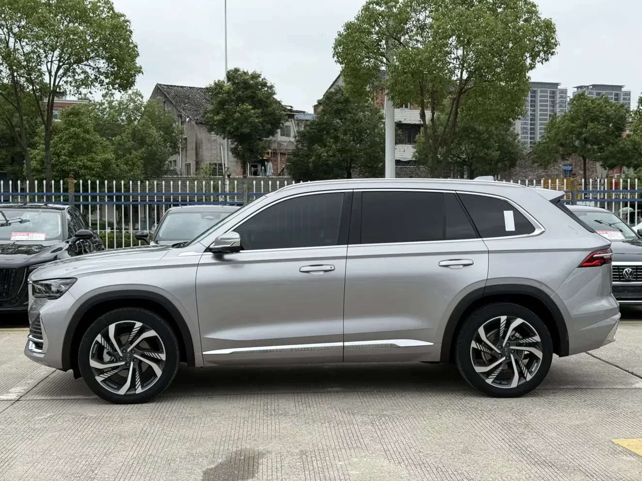 Geely Monjaro
