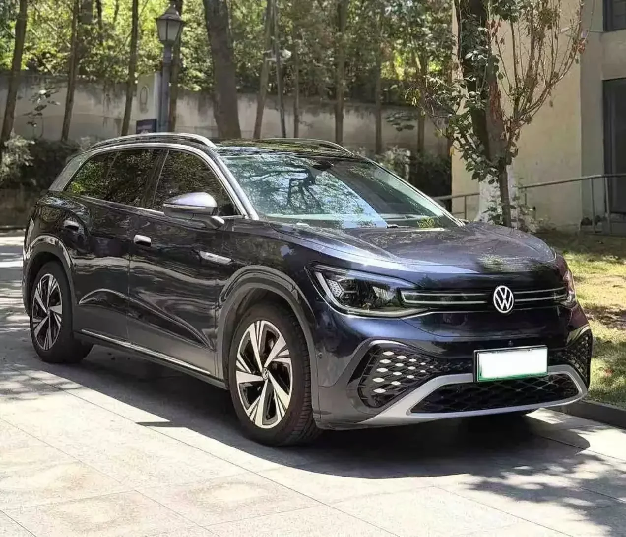 Volkswagen ID.6 CROZZ