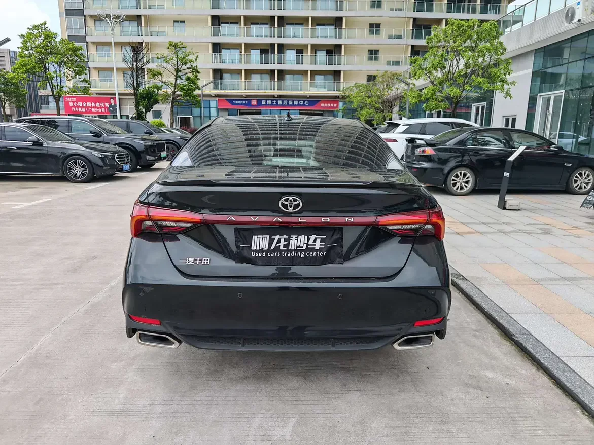 Toyota Avalon