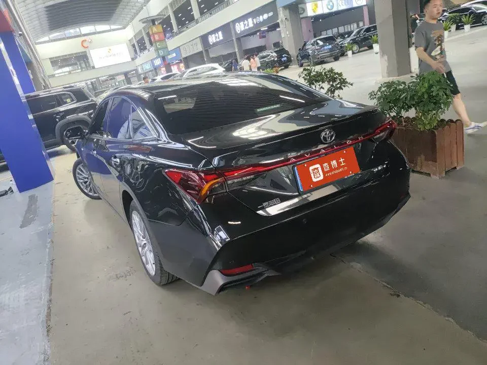 Toyota Avalon