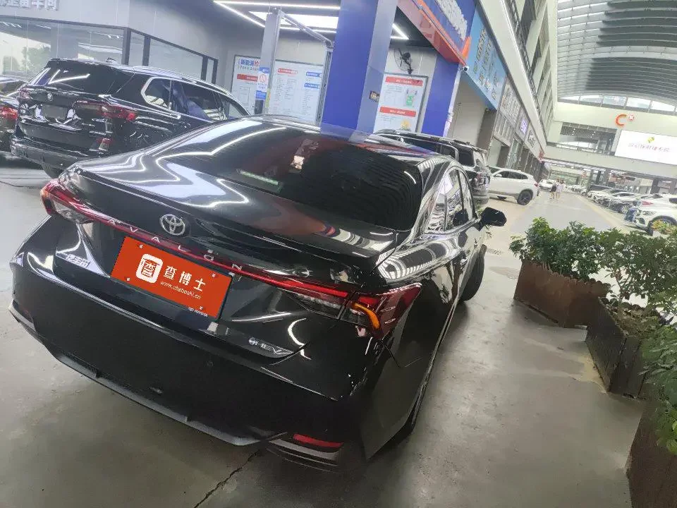 Toyota Avalon