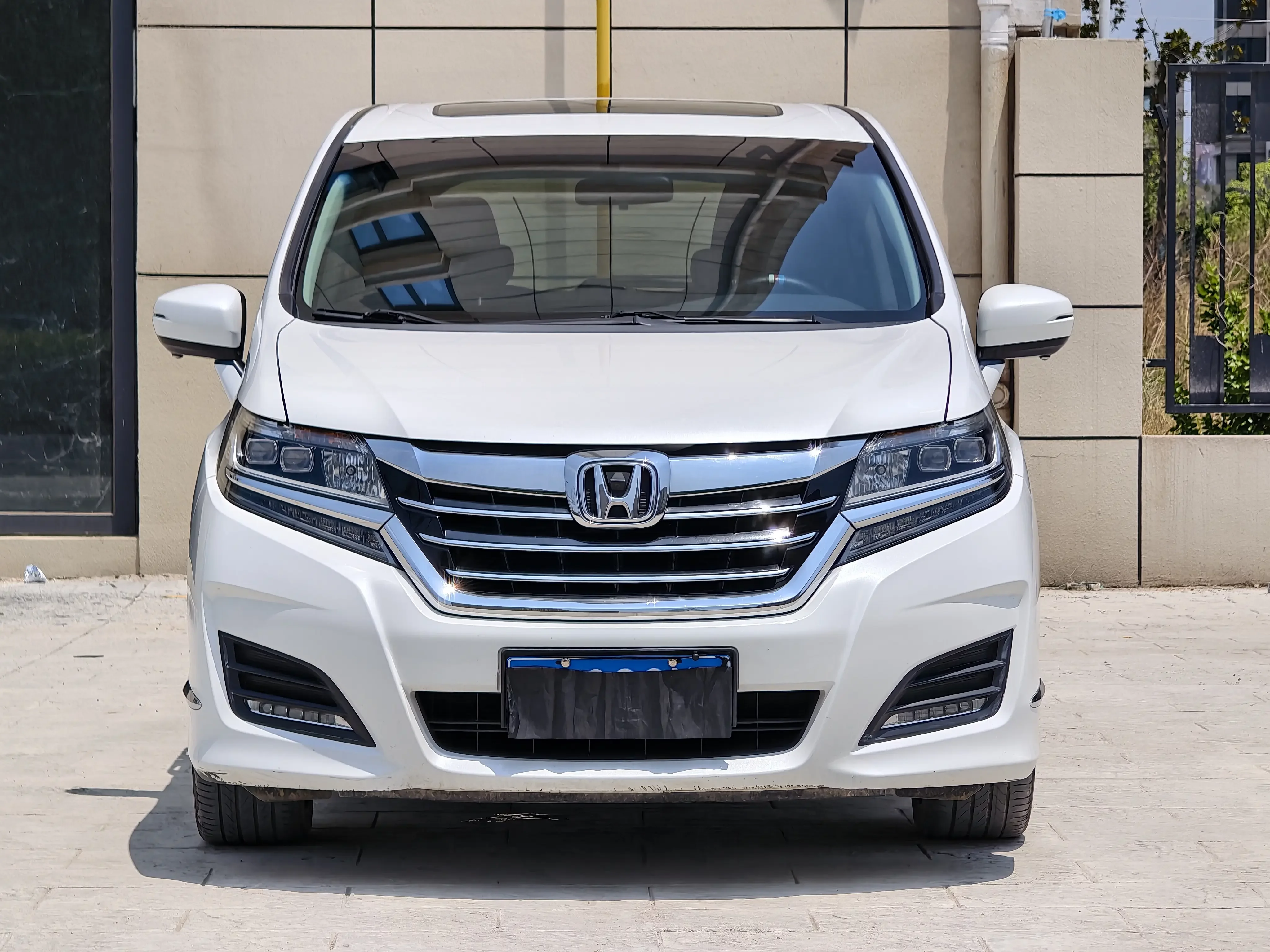 Honda Elysion