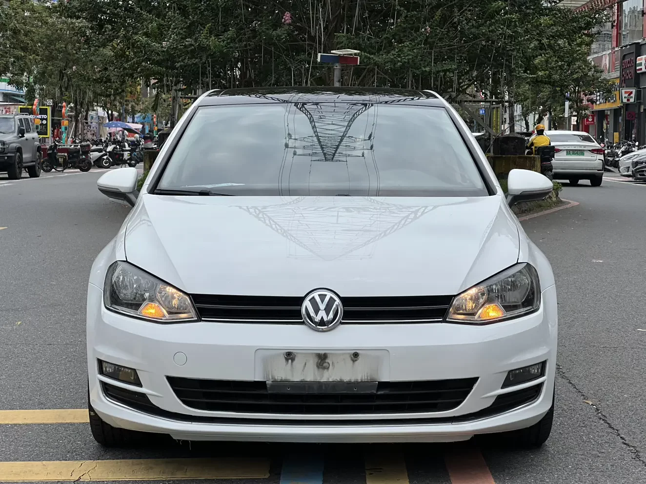 Volkswagen golf