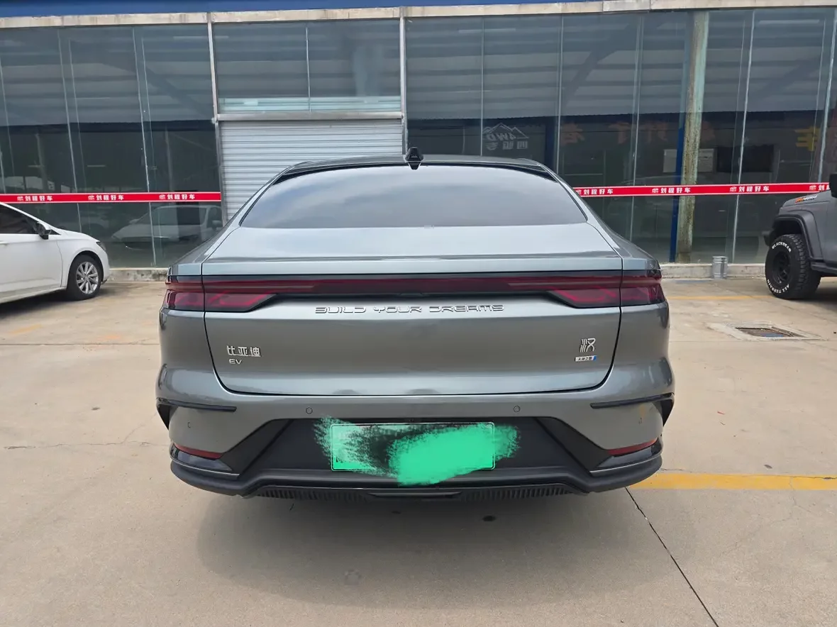 BYD Han EV