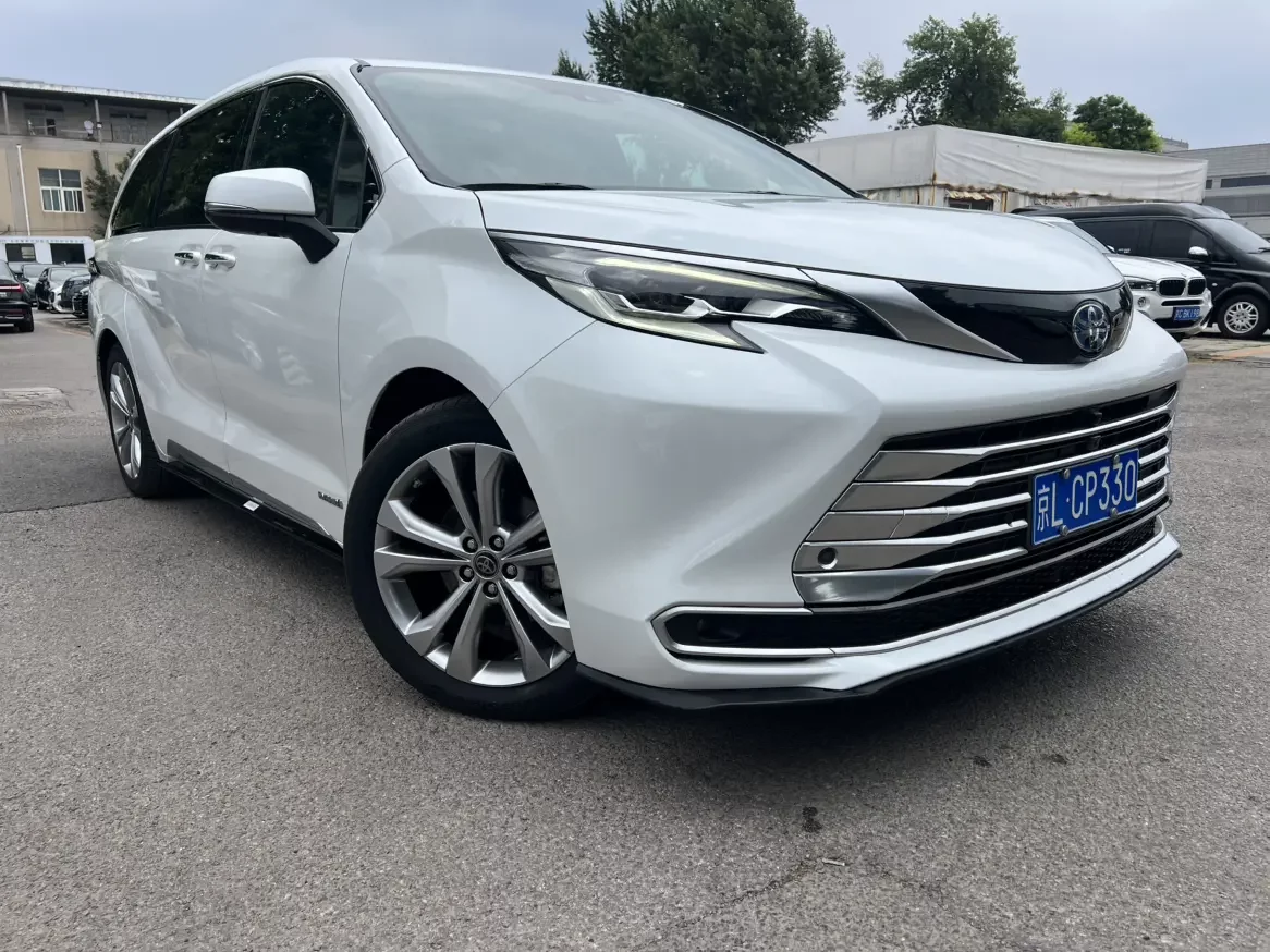 Toyota Sienna