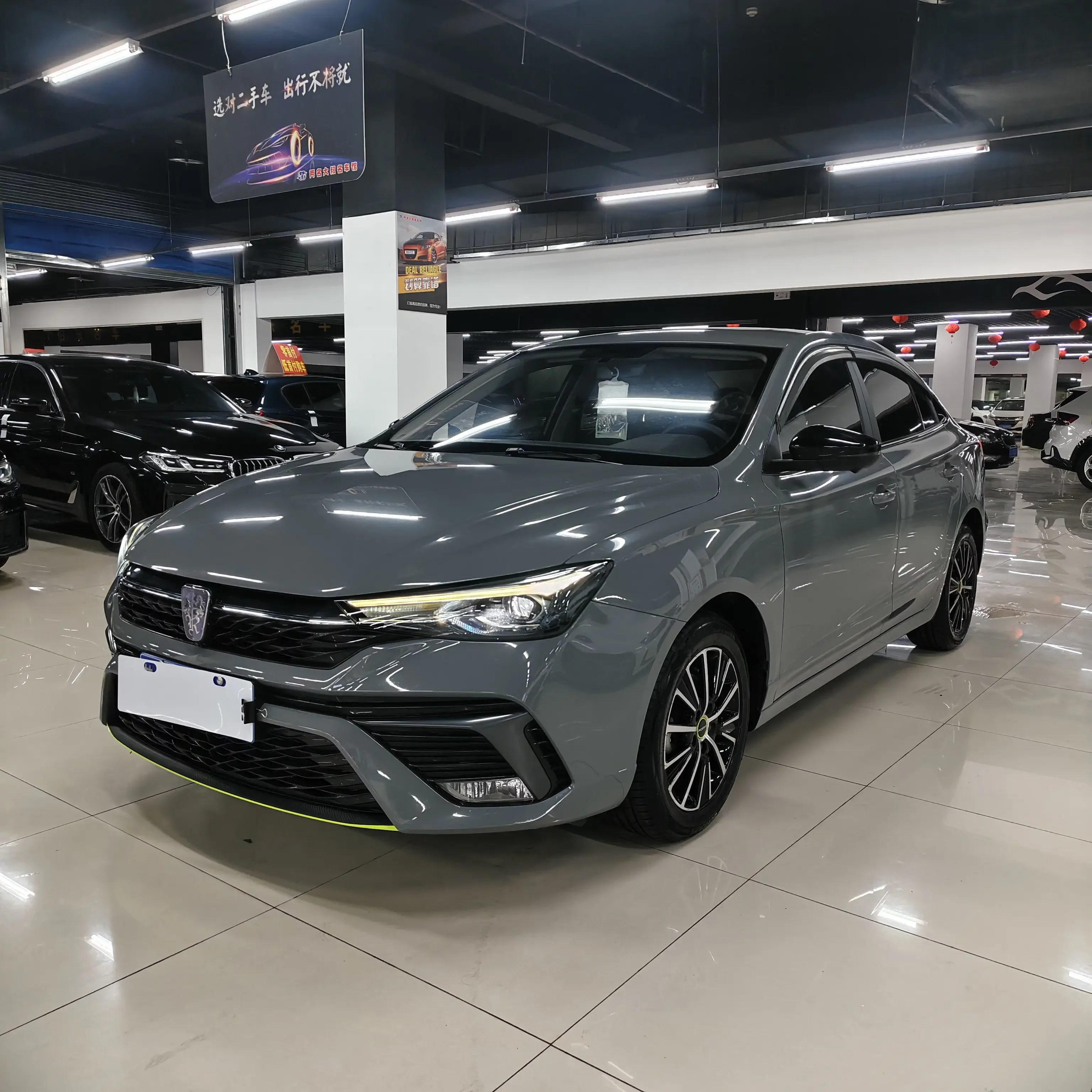 Roewe i5