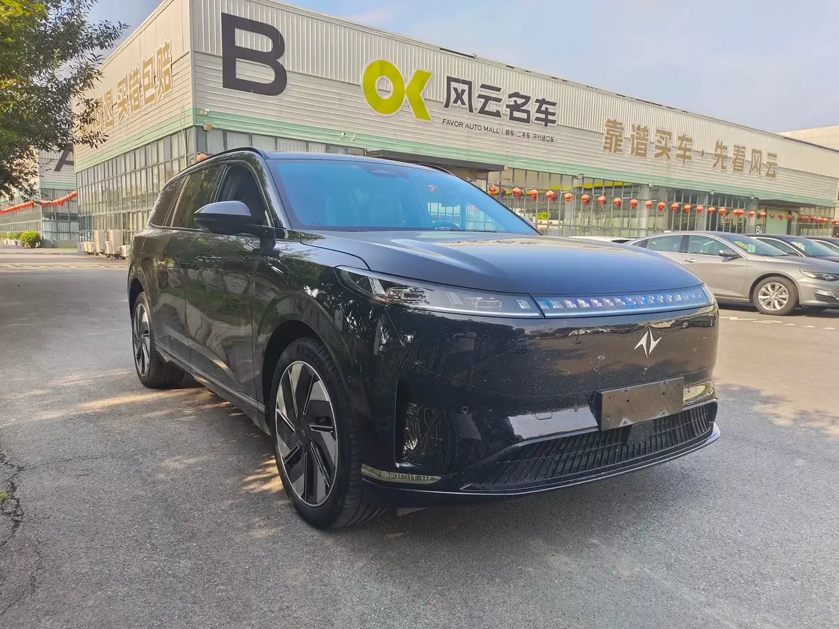 Dongfeng Yipai 008