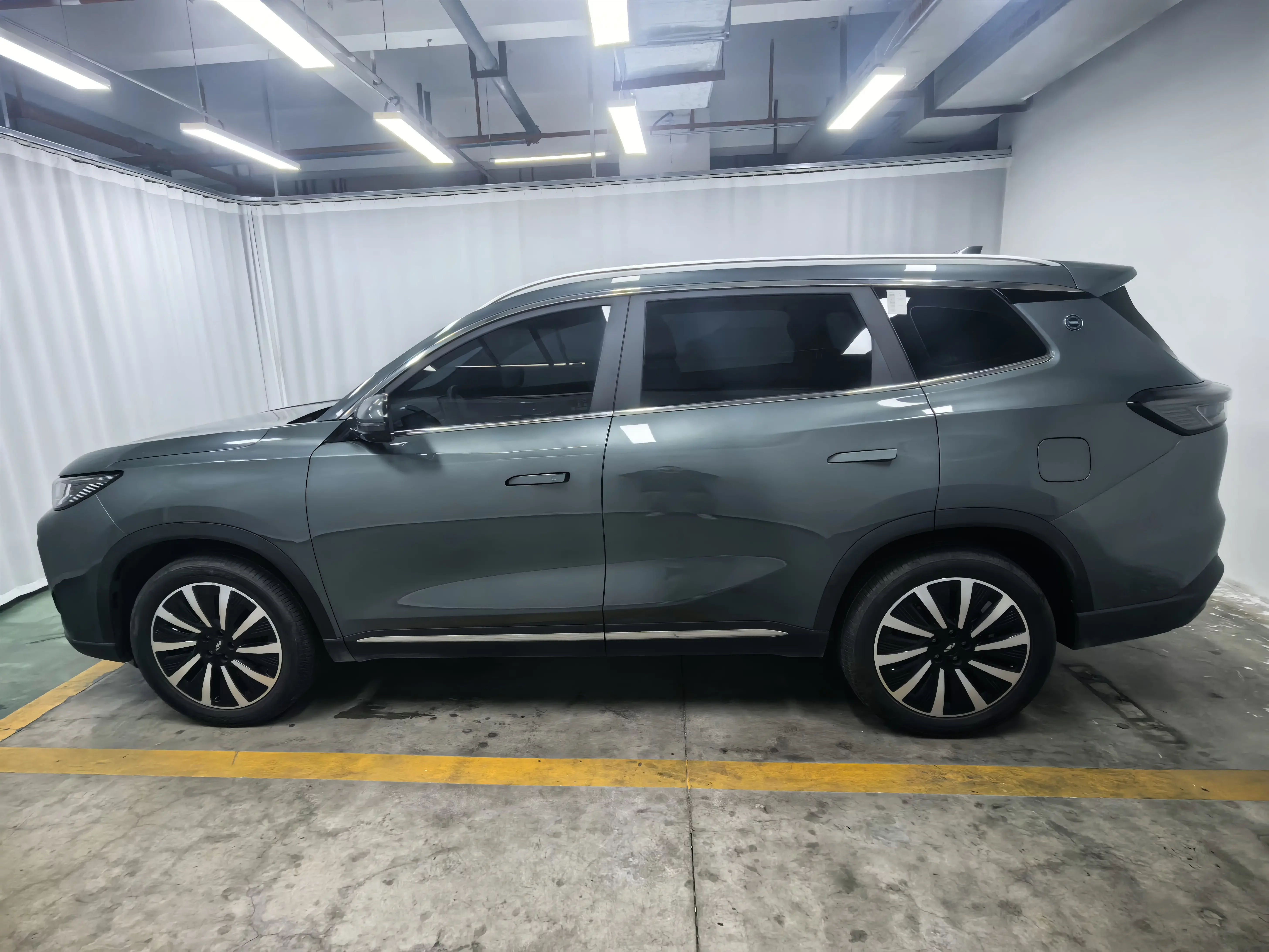 Chery Fengyun T8