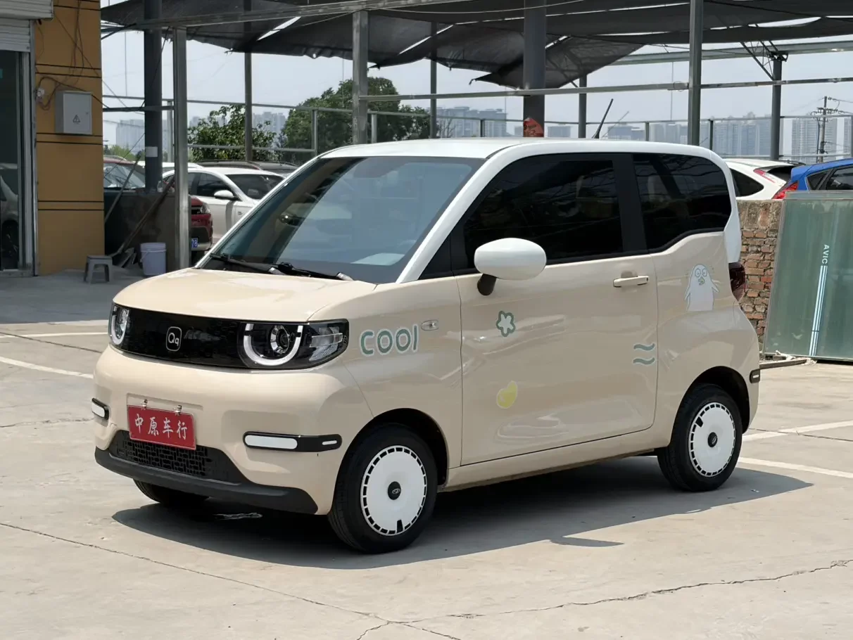 Chery QQ ice cream