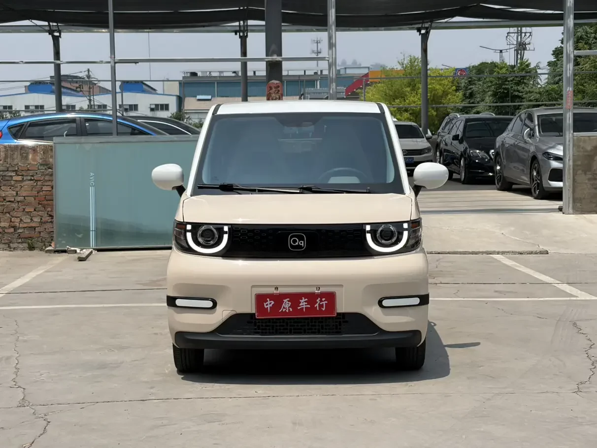 Chery QQ ice cream