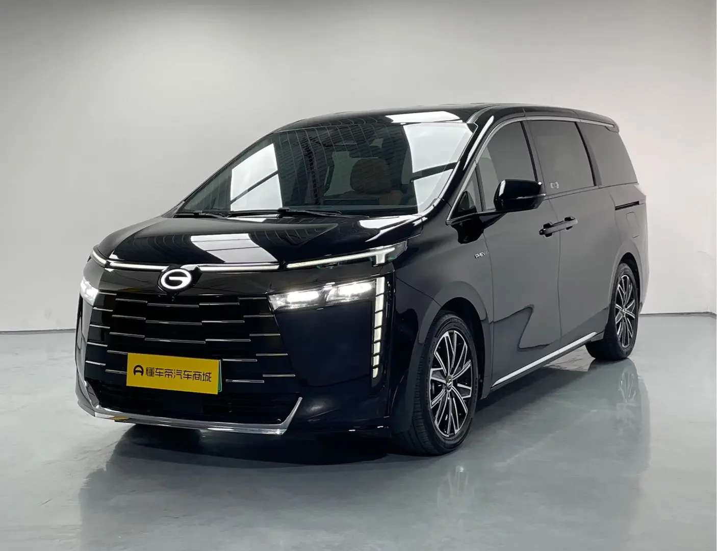 GAC Trumpchi E8 PHEV