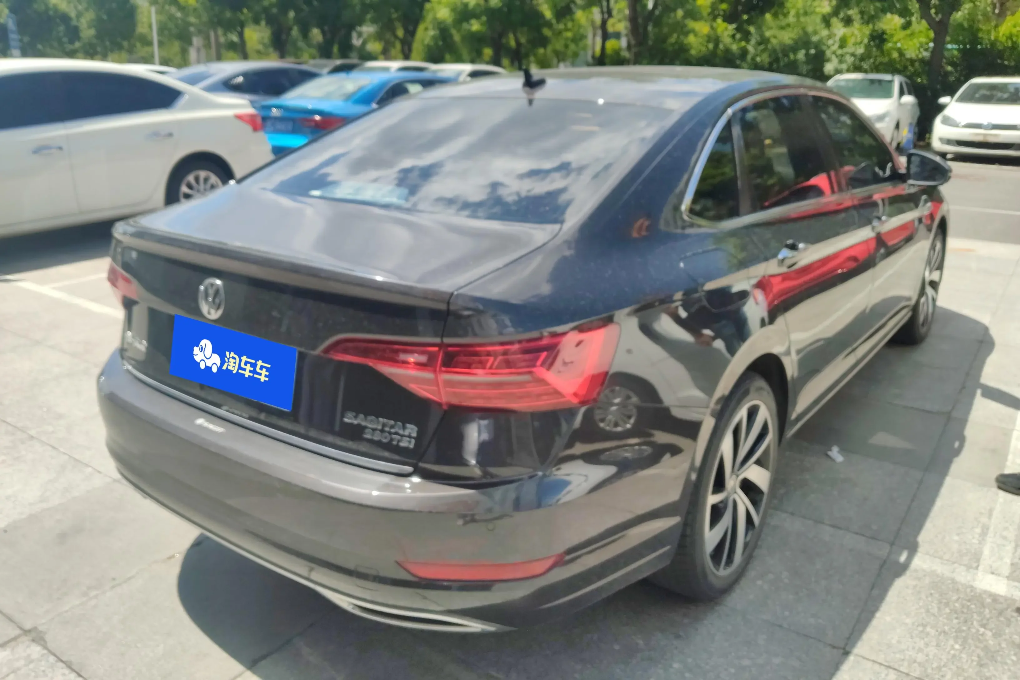 Volkswagen Sagitar