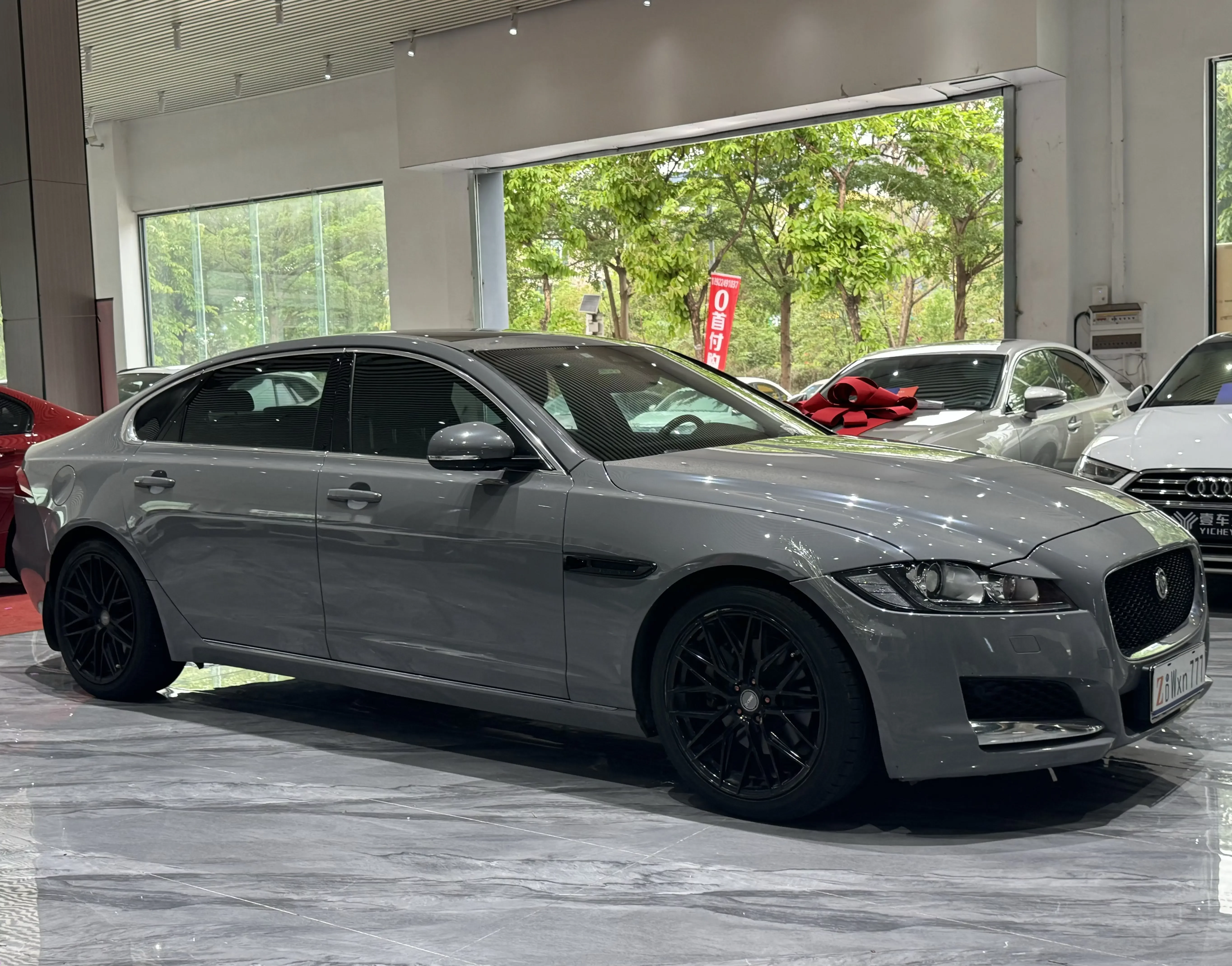 Jaguar XFL