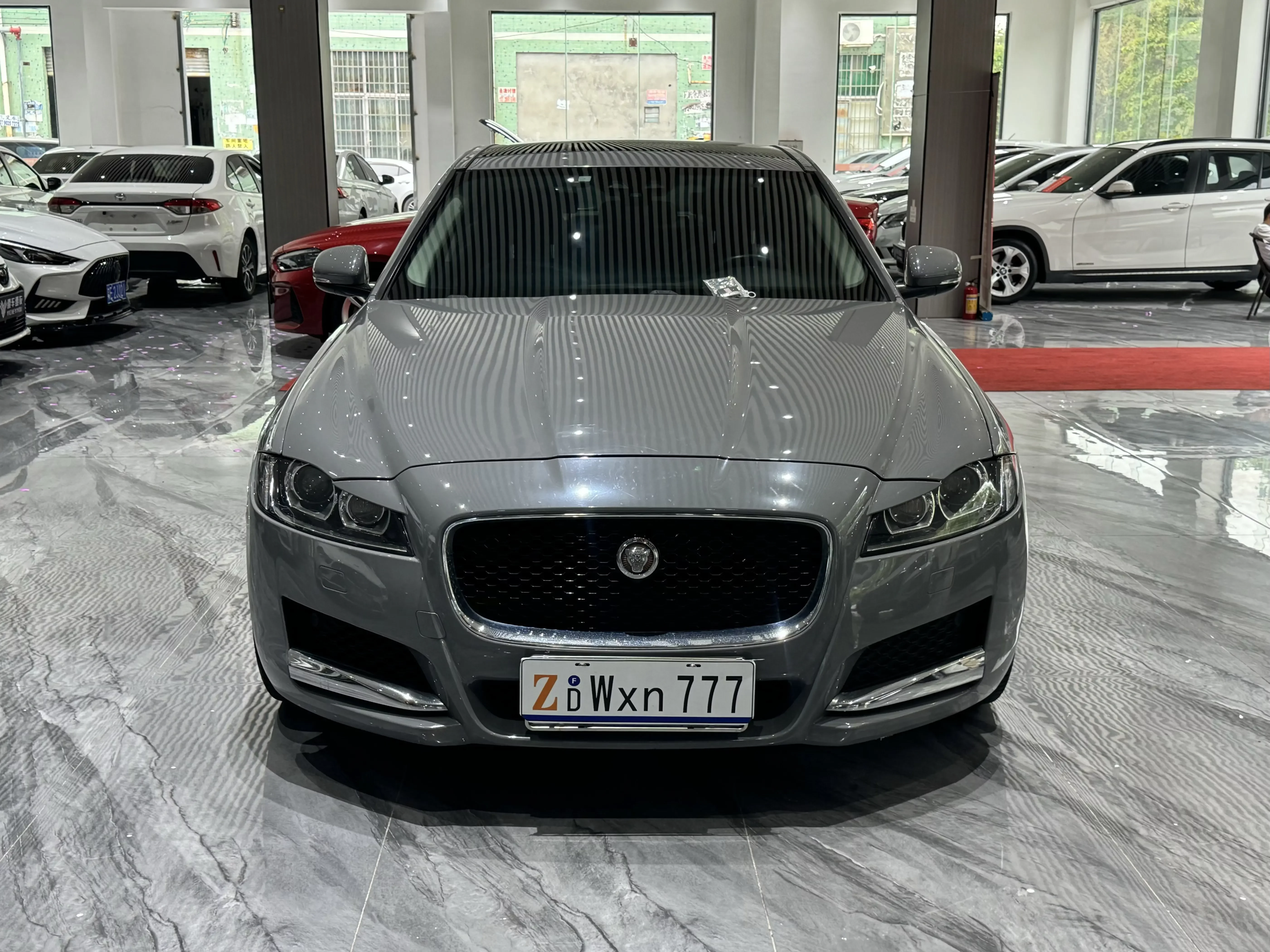 Jaguar XFL