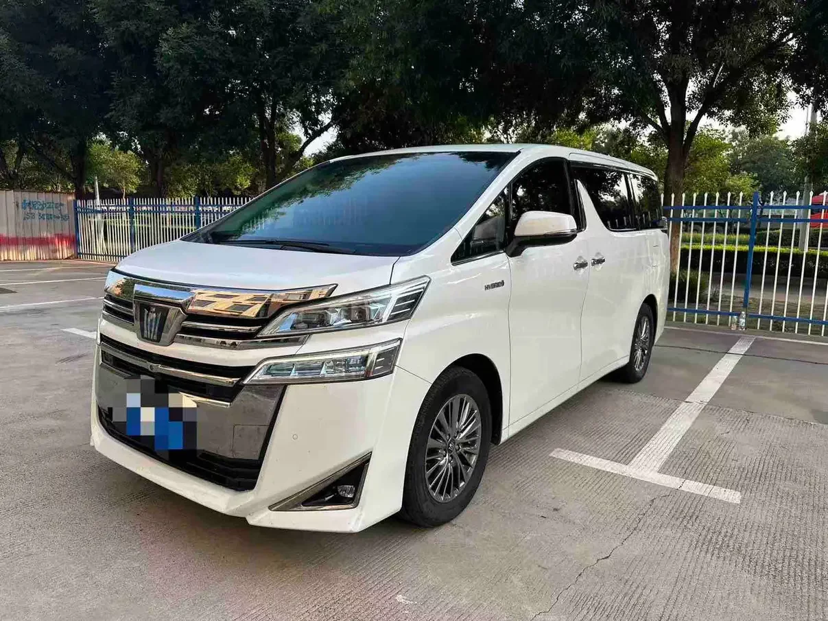 Toyota Crown Wellfire