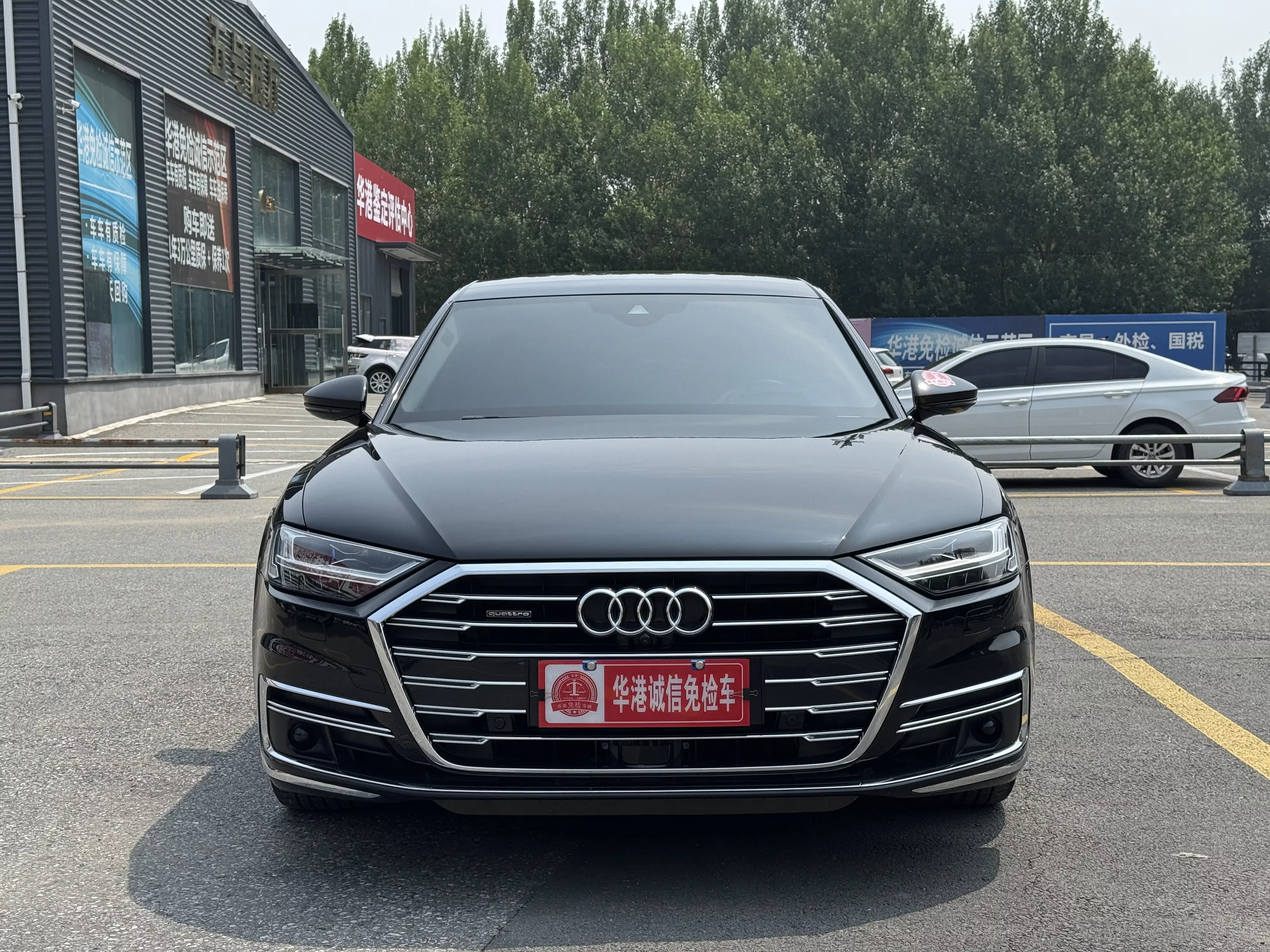 Audi A8
