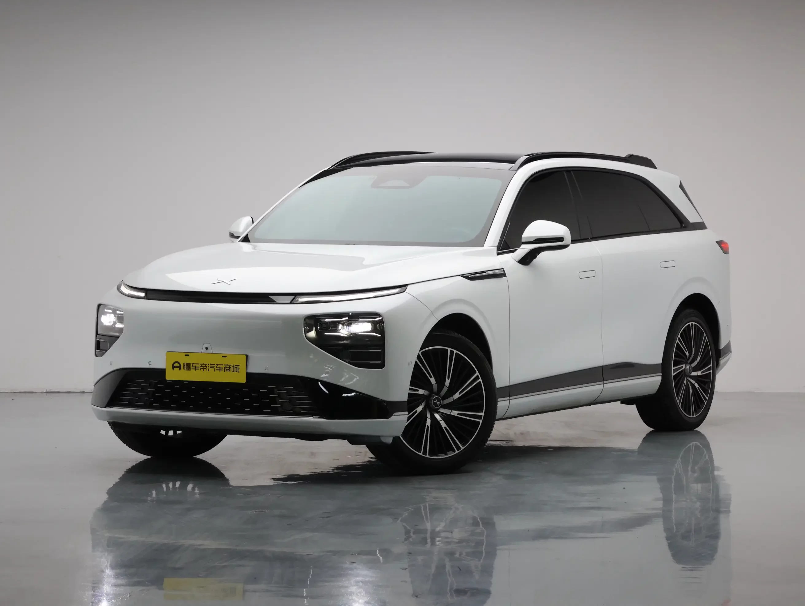 Xpeng G9