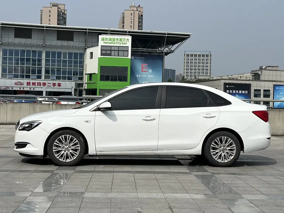 Buick Yinglang