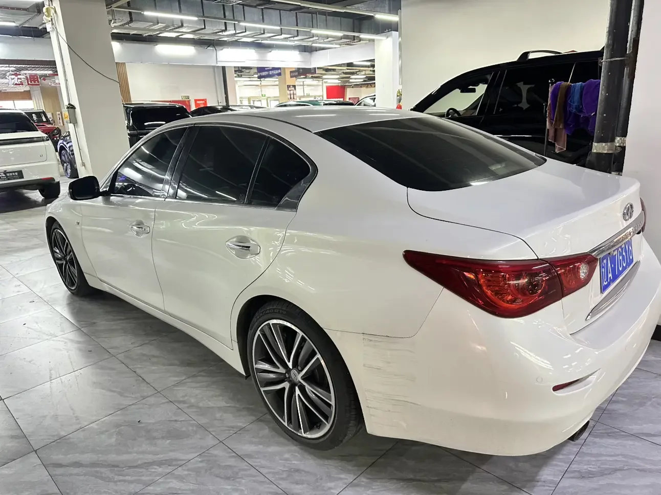 Infiniti Q50