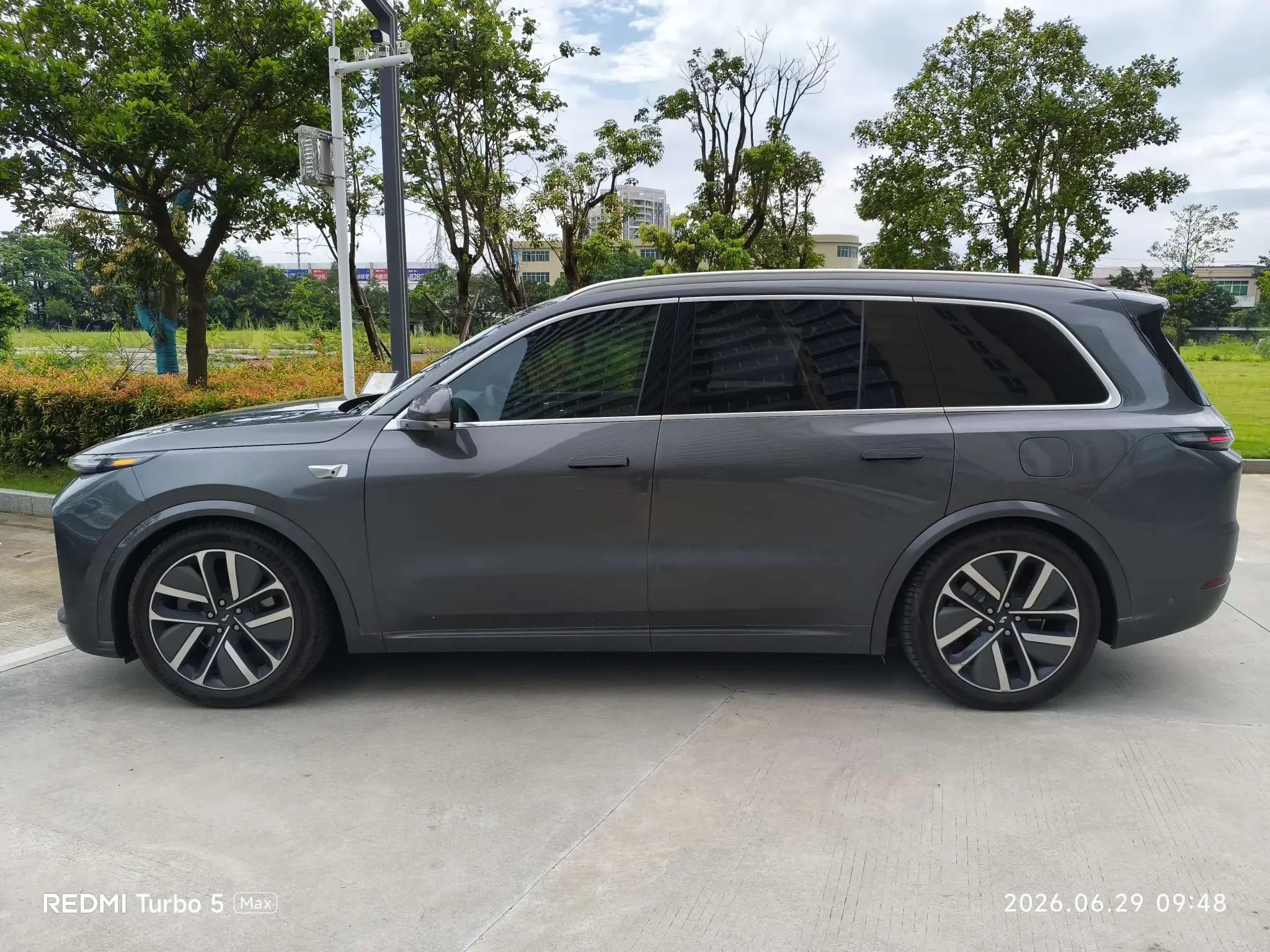 Lixiang L9