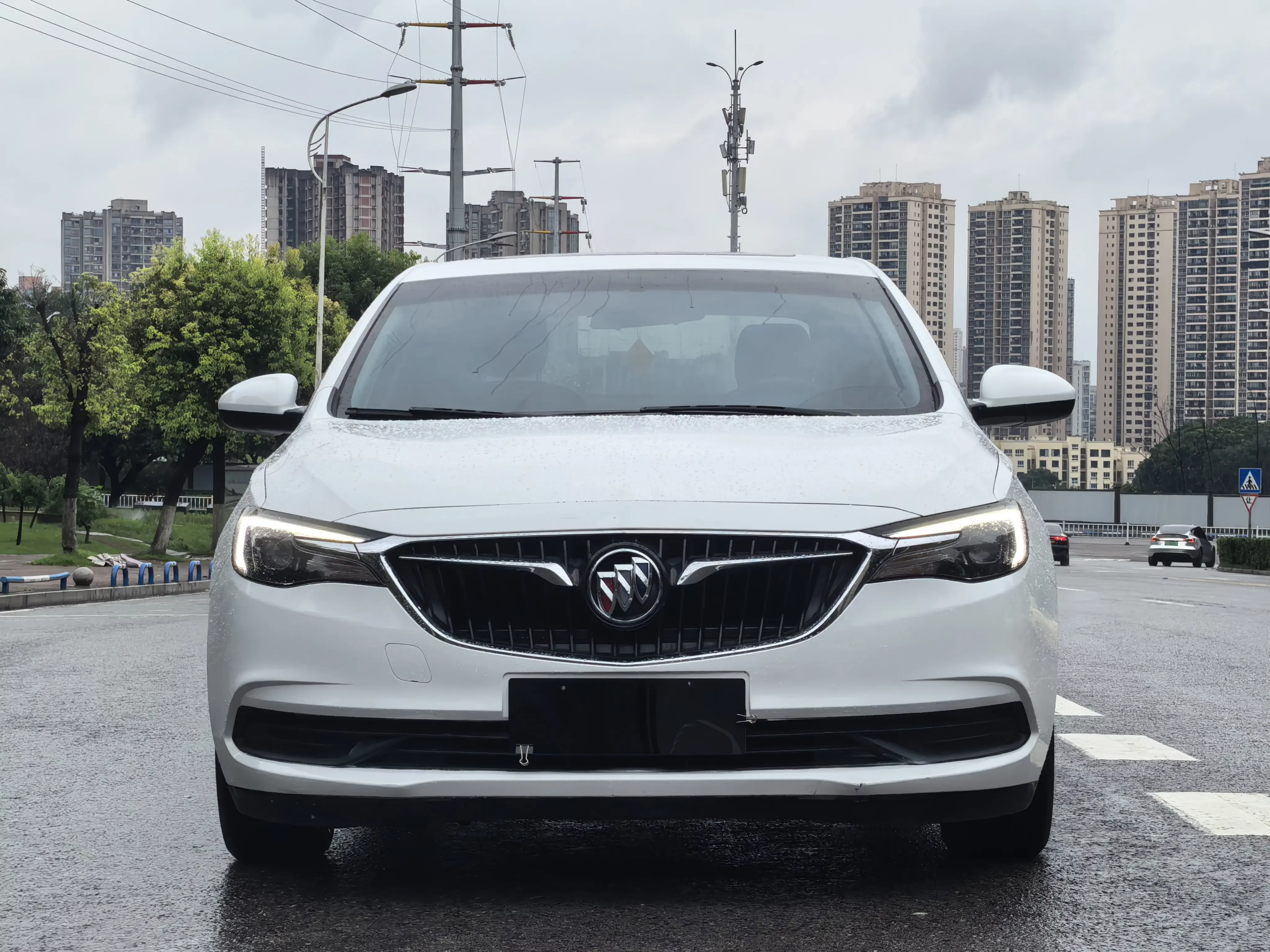 Buick Yinglang
