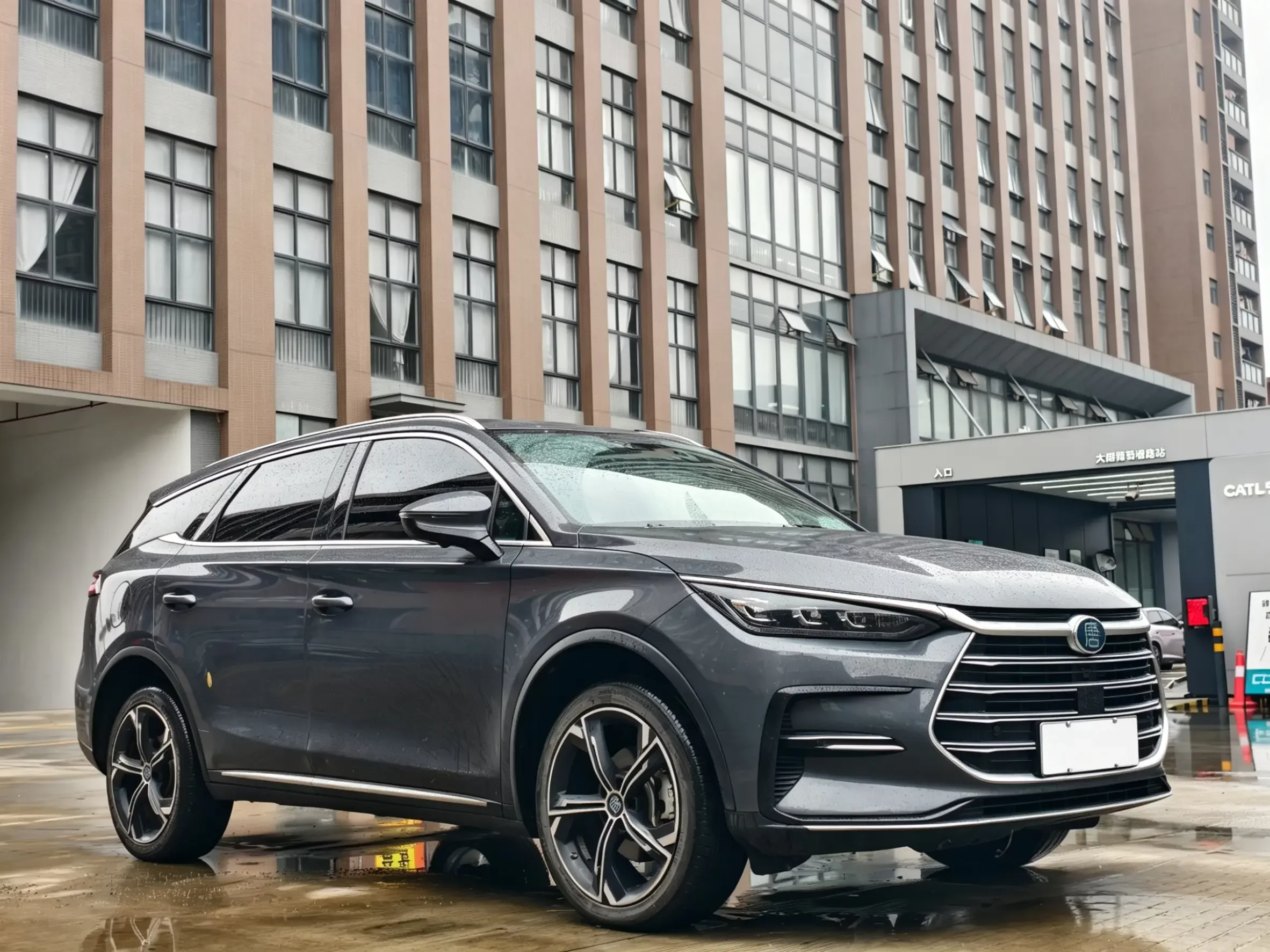 BYD Tang DM