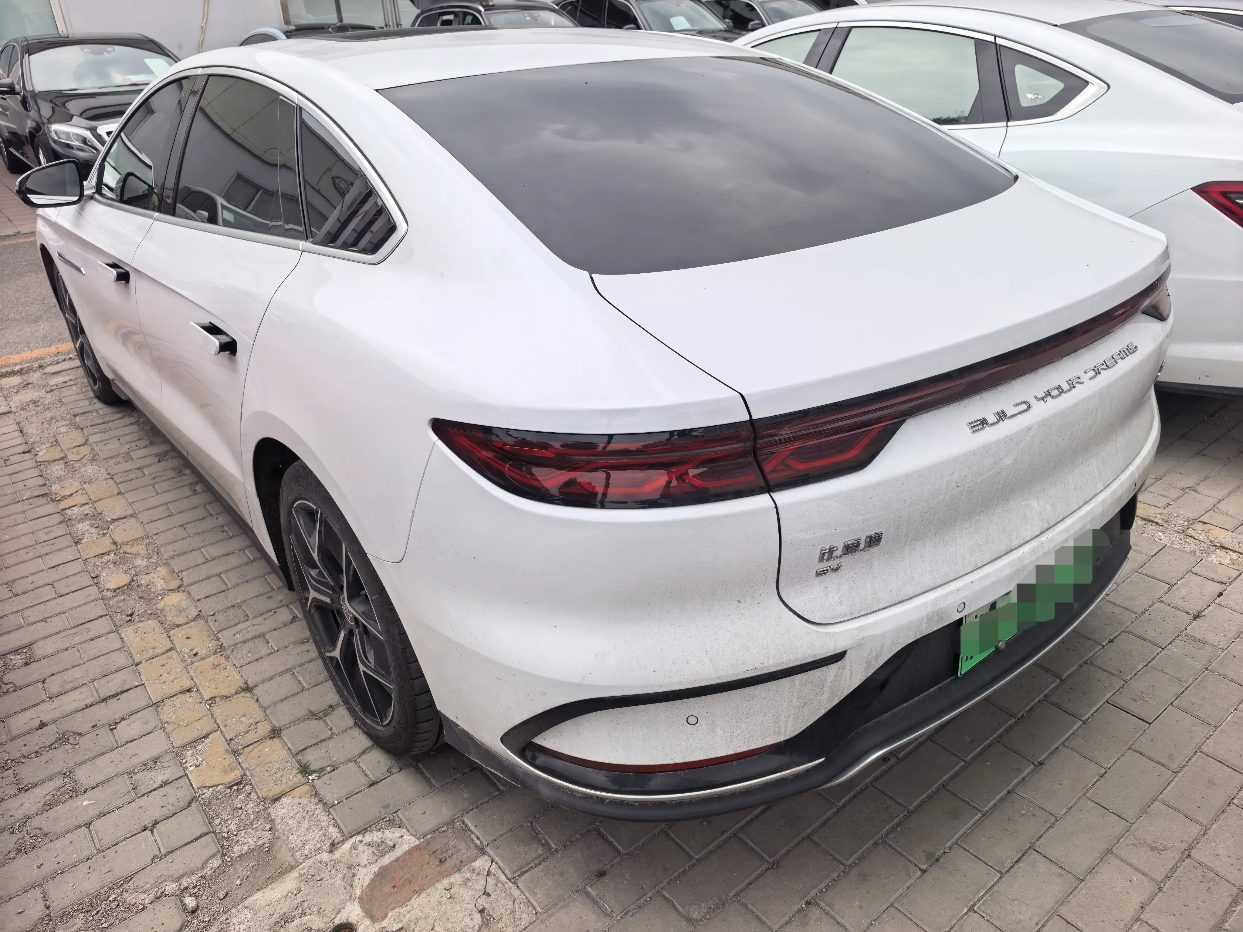 BYD Han EV