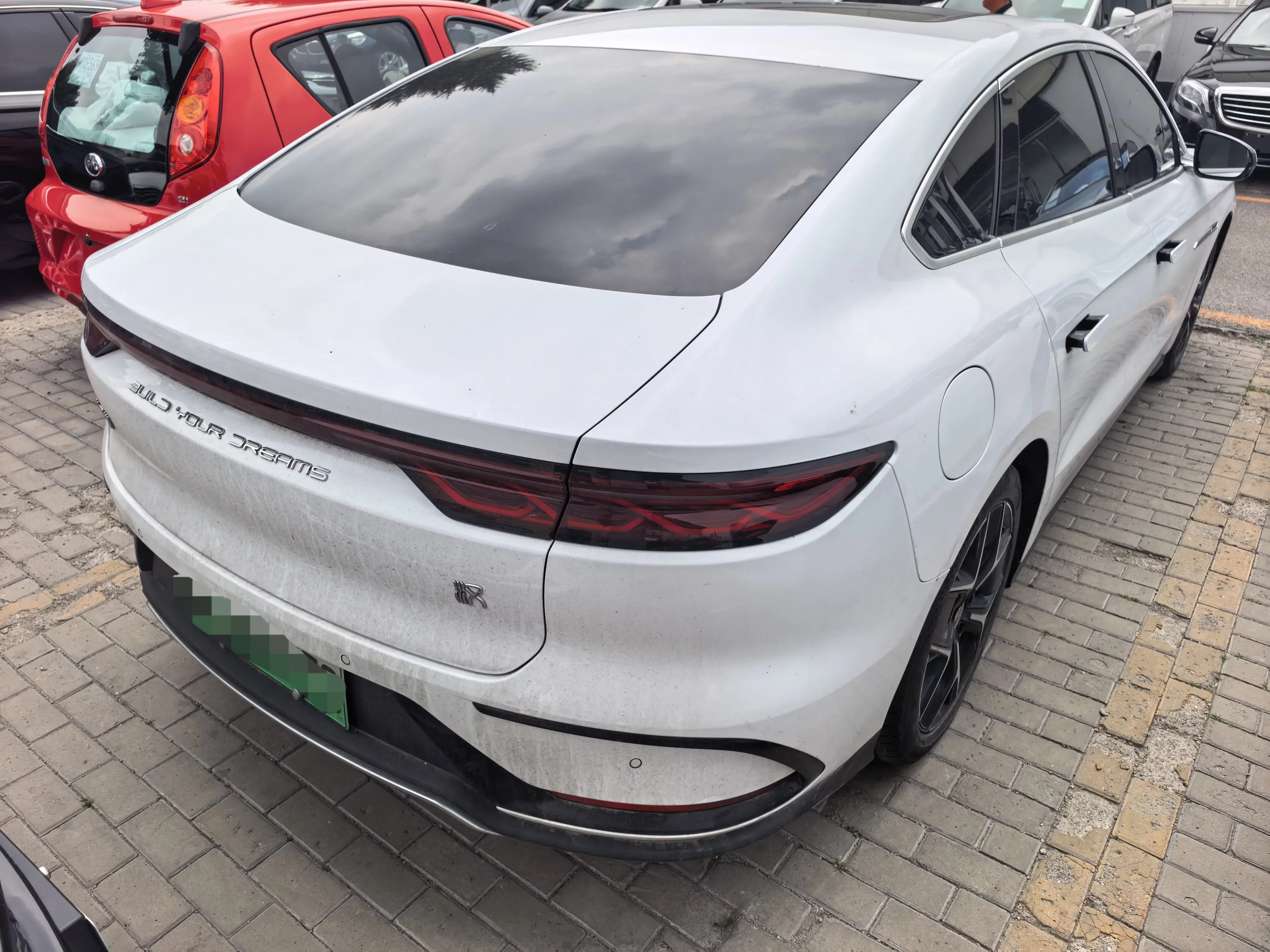 BYD Han EV