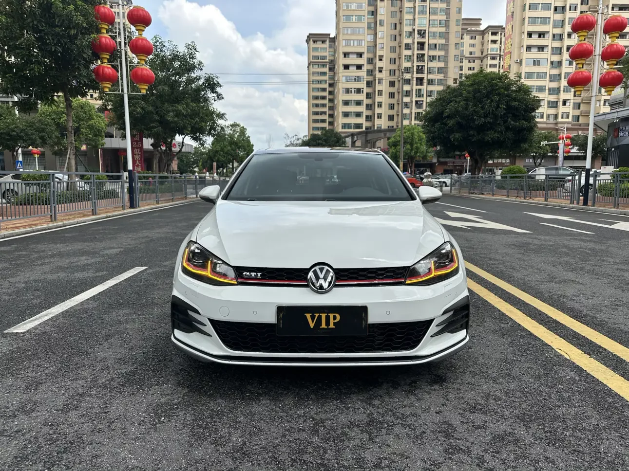 Volkswagen Golf GTI