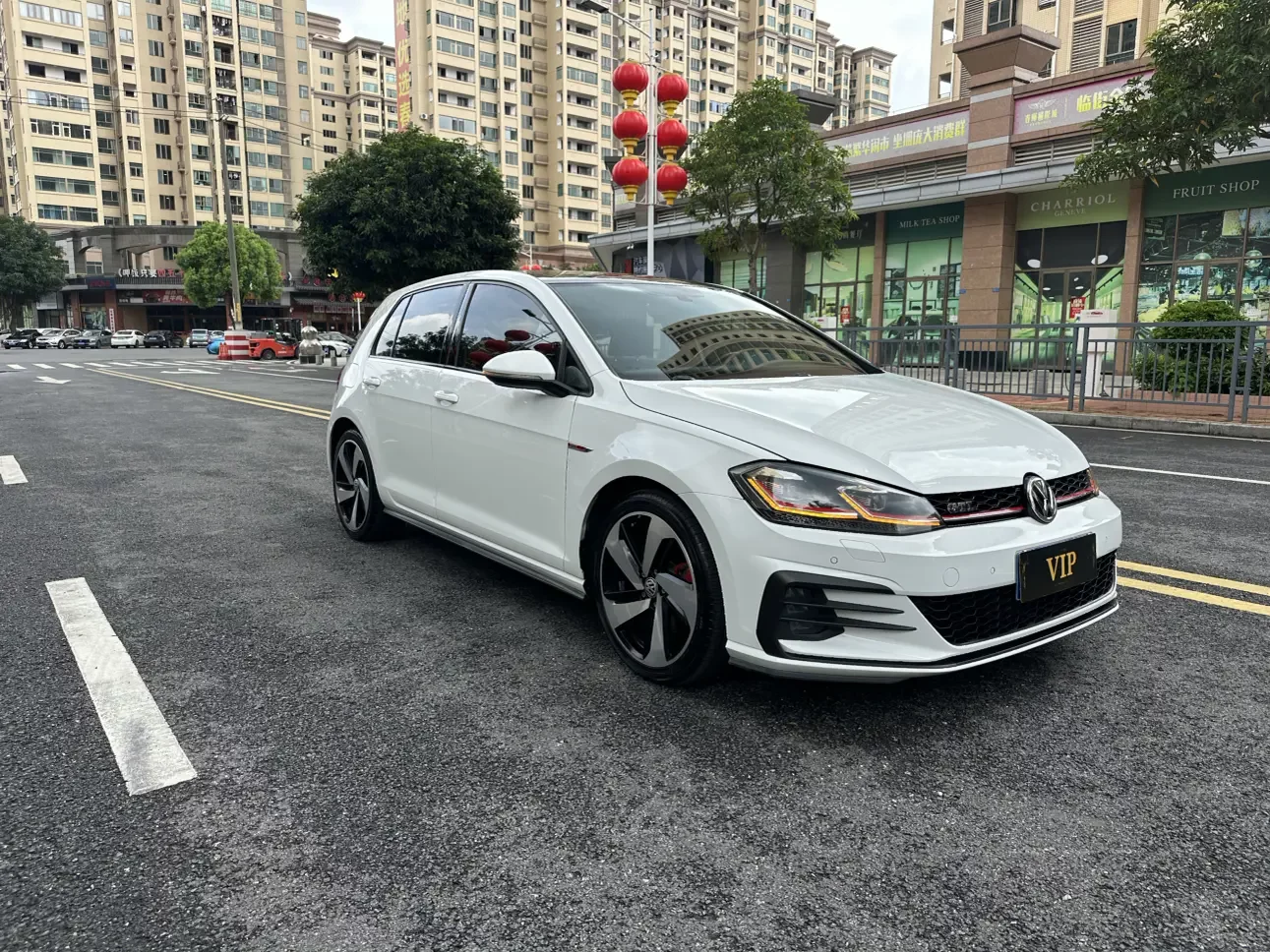 Volkswagen Golf GTI