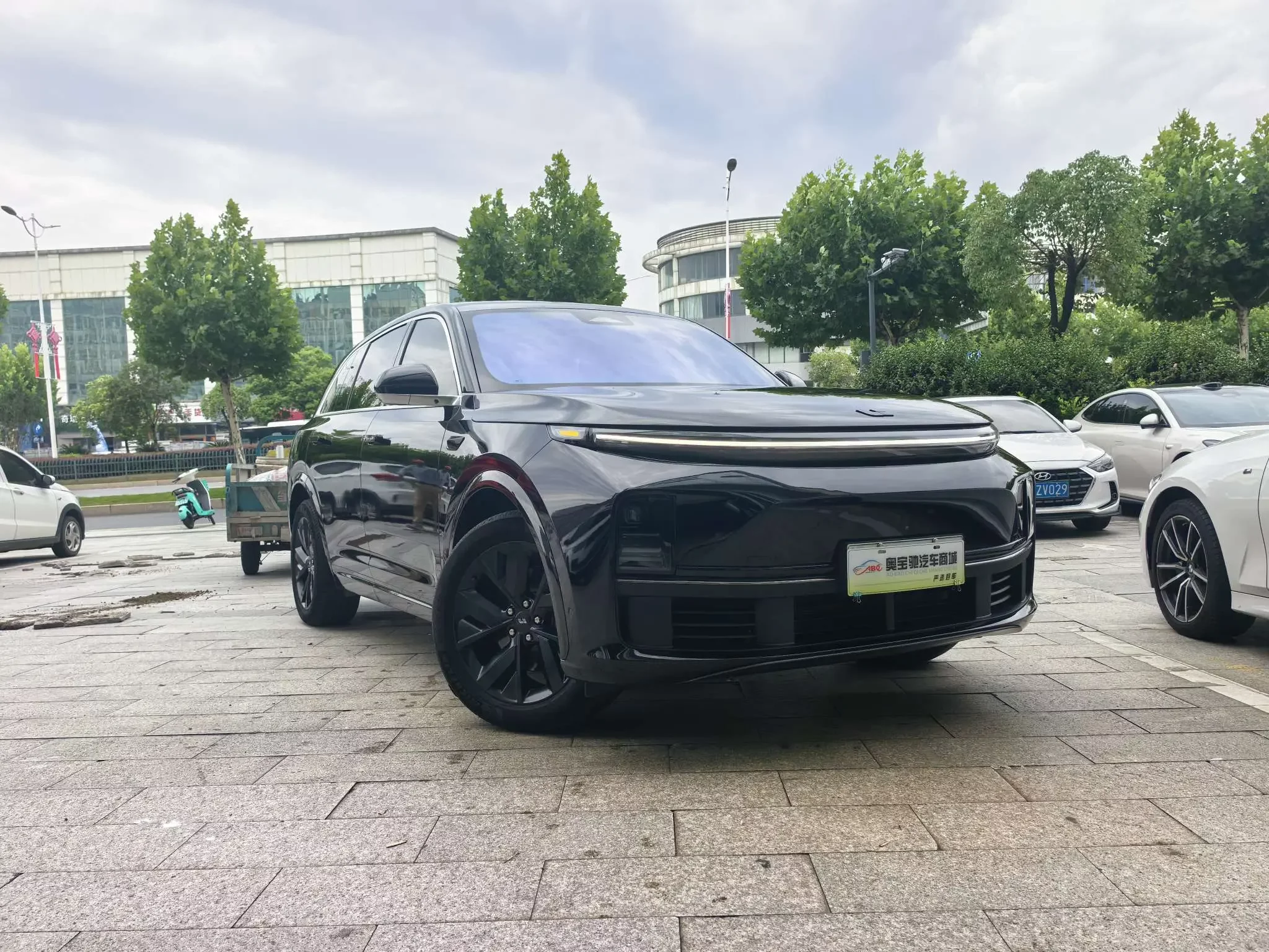 Lixiang L7