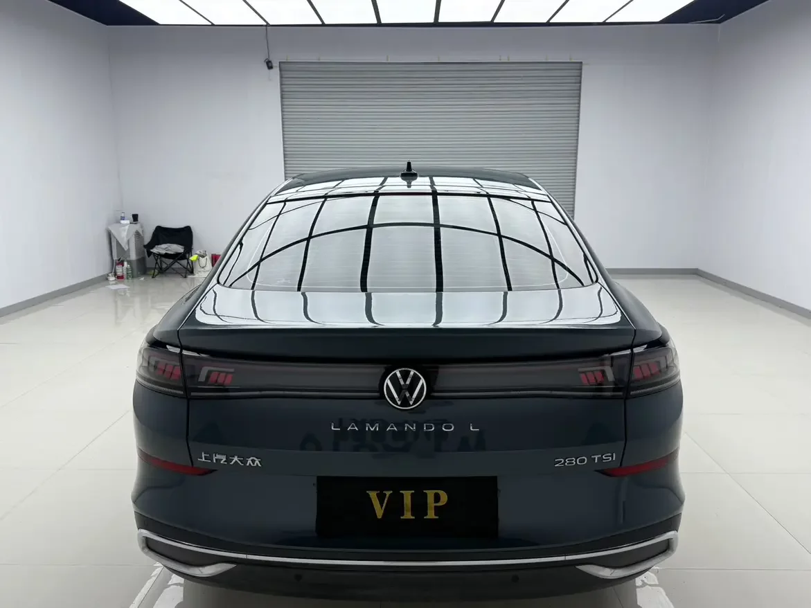 Volkswagen Lamando